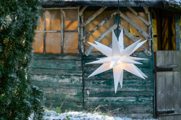 Novaliv Weihnachtsstern Dekostern | 55cm WEISS | Innen und Aussen |für Glühbirne E14 Gewinde mit Schuko Stecker | Weihnachtsdeko Stern beleuchtet